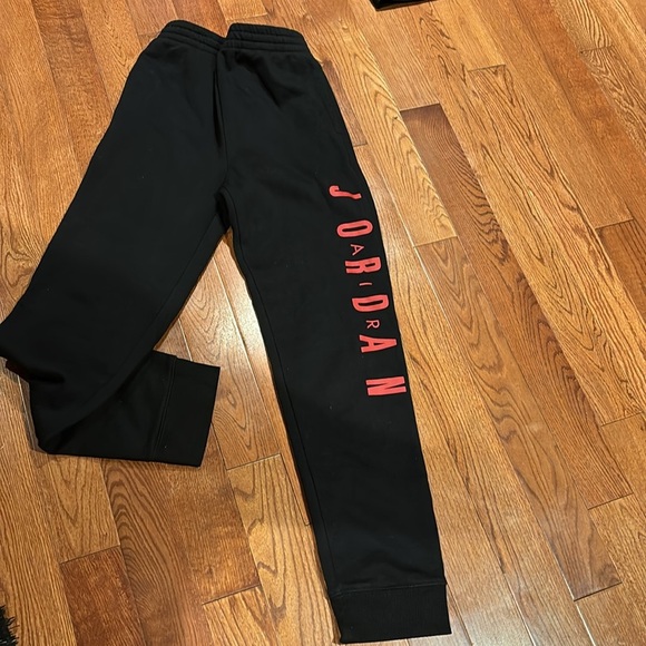 Jordan Air boys Jogger pants Sz 13/14 - Picture 3 of 14